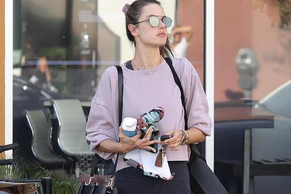 澳门天天彩,资料大全,專家解析意見_YOR50.325动态版