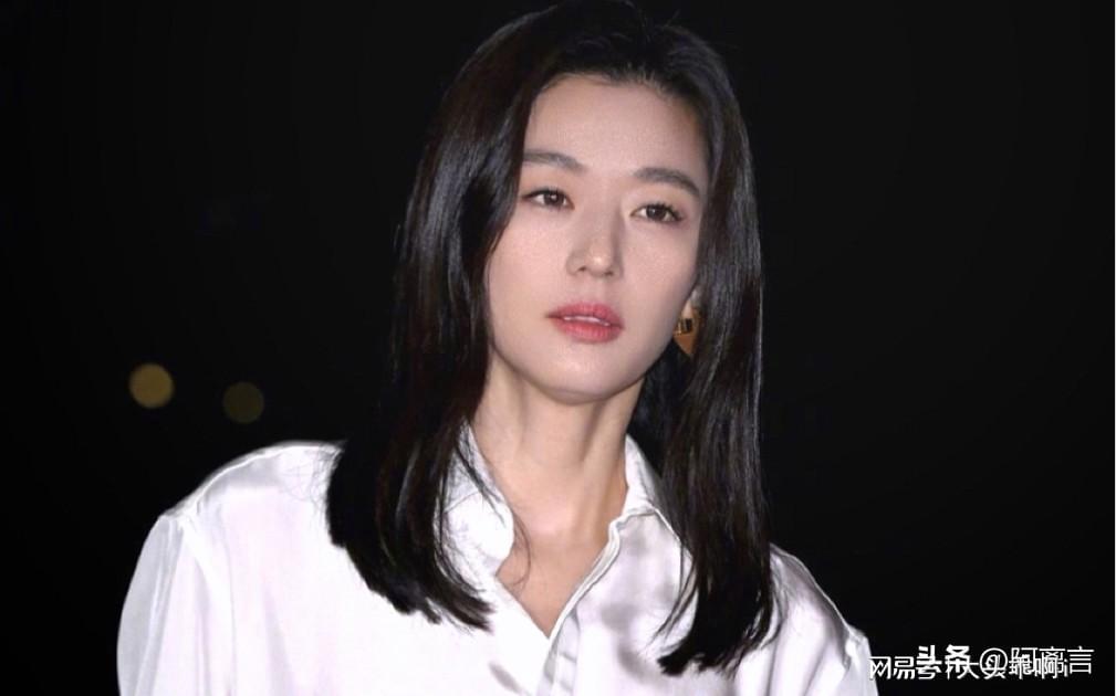 2024最新美女图片潮流概览