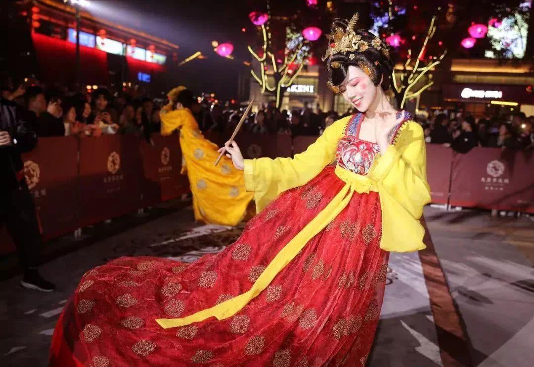 义乌招工奇遇记,友情与工作的温馨碰撞,最新招聘信息发布