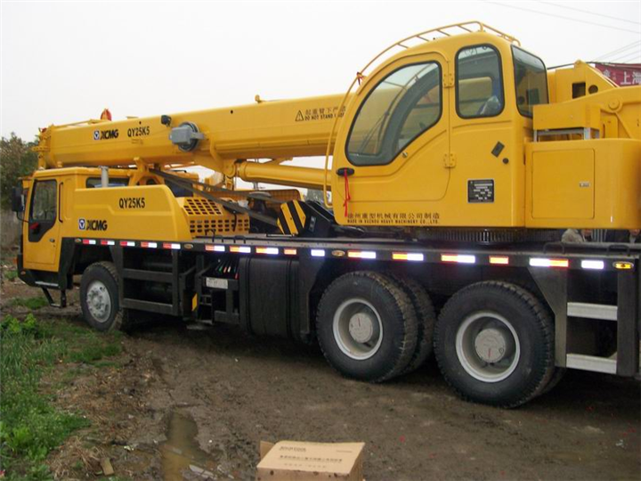 东海个人最新吊车转让,巷弄深处的神秘宝藏揭秘