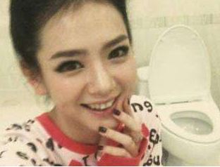 关于最新厕拍露脸图片的探讨与观点分享