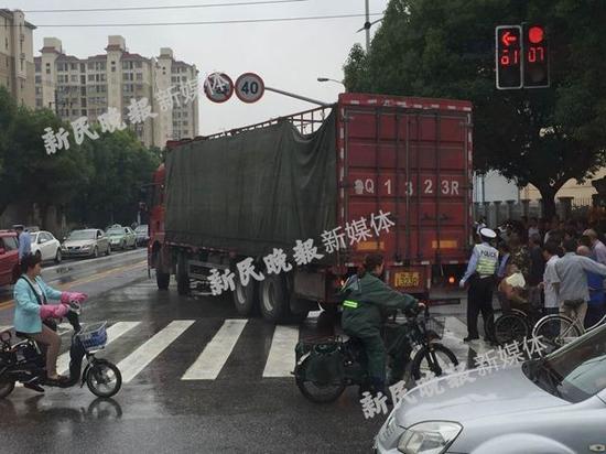 上海最新车祸新闻,悲剧背后的时代反思