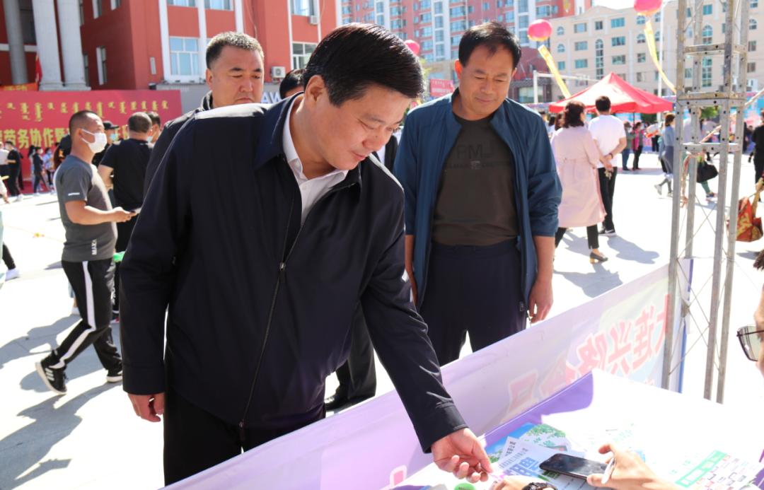 桂林市兴安县最新招聘情况解析与观点论述