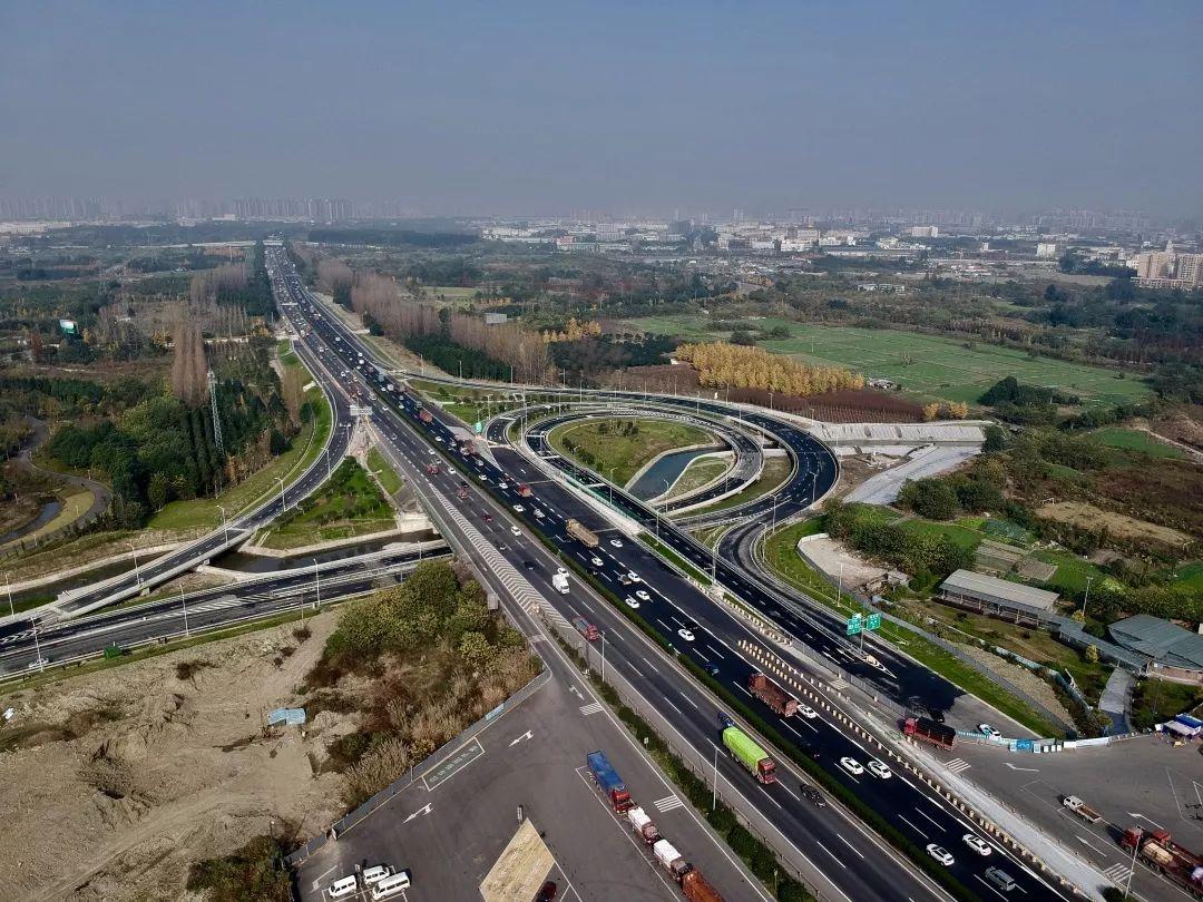 成都温江永宁最新进展揭秘，小镇温馨日常与家的温暖纽带