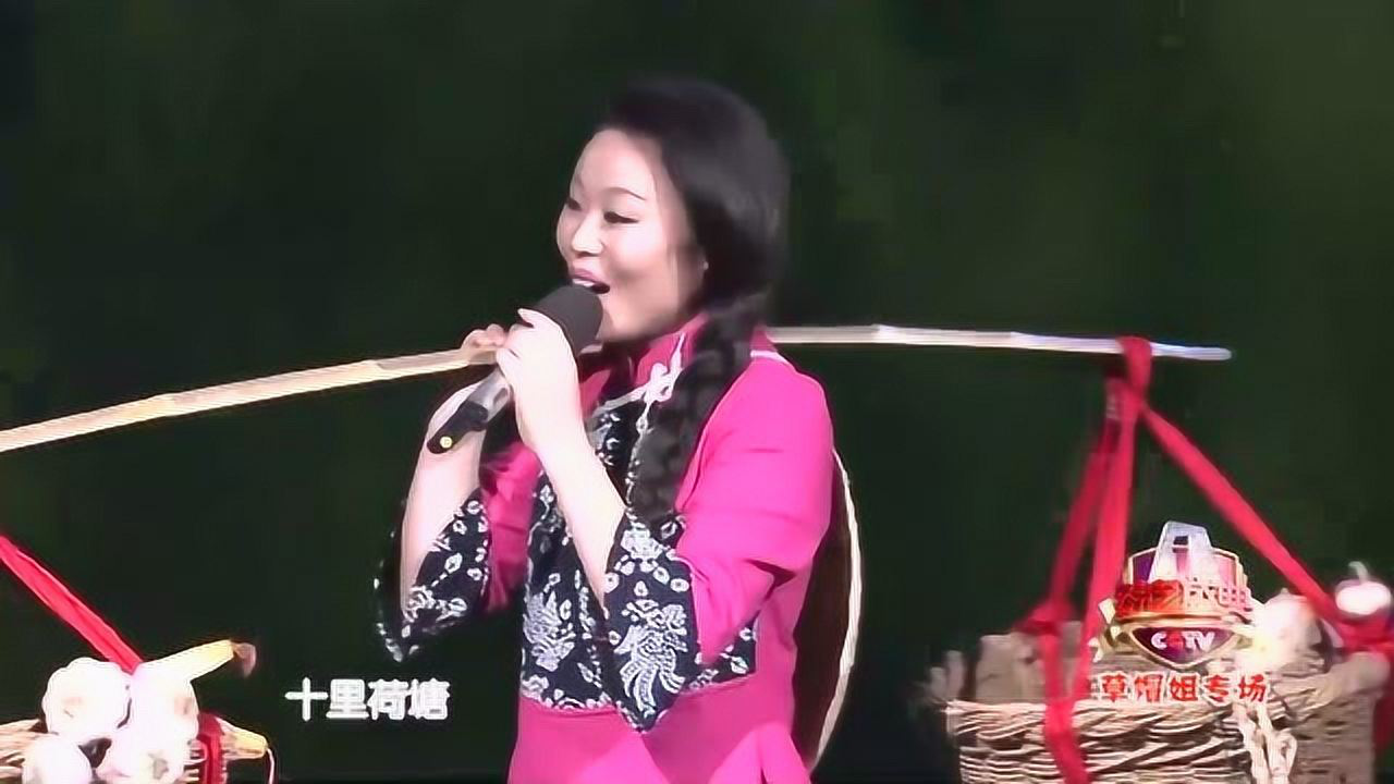 草帽姐最新歌曲视频,草帽姐最新歌曲视频,科技风潮下的音乐盛宴,体验未来生活的无限魅力