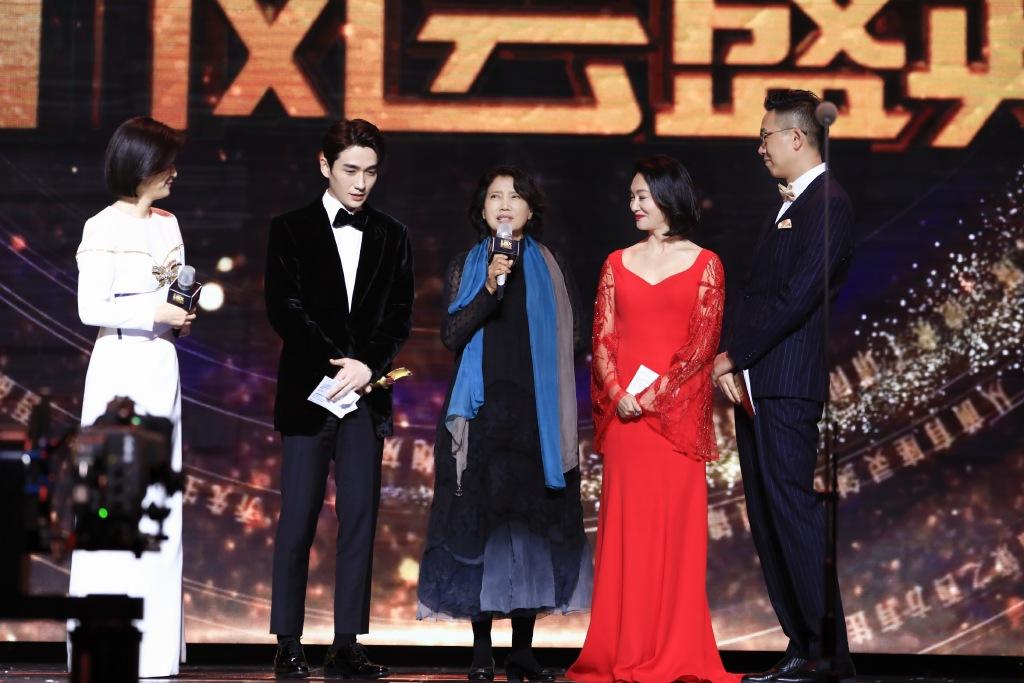 阅文最新,书香浸润心灵,自信铸就学习之路