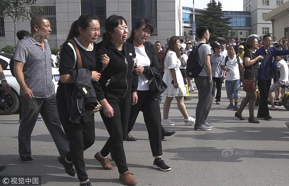 李奕奕时代之星闪耀风采的最新风采