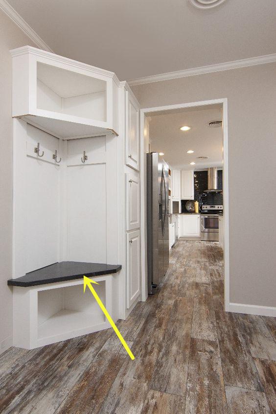 科技与生活完美融合的转角柜艺术品亮相!