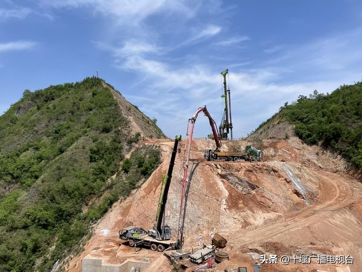 重磅推出,未来触手可及的高科技投资项目,重塑生活新篇章!