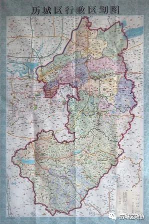 历域区最新动态,变化中的力量与自信成就感的交织发展