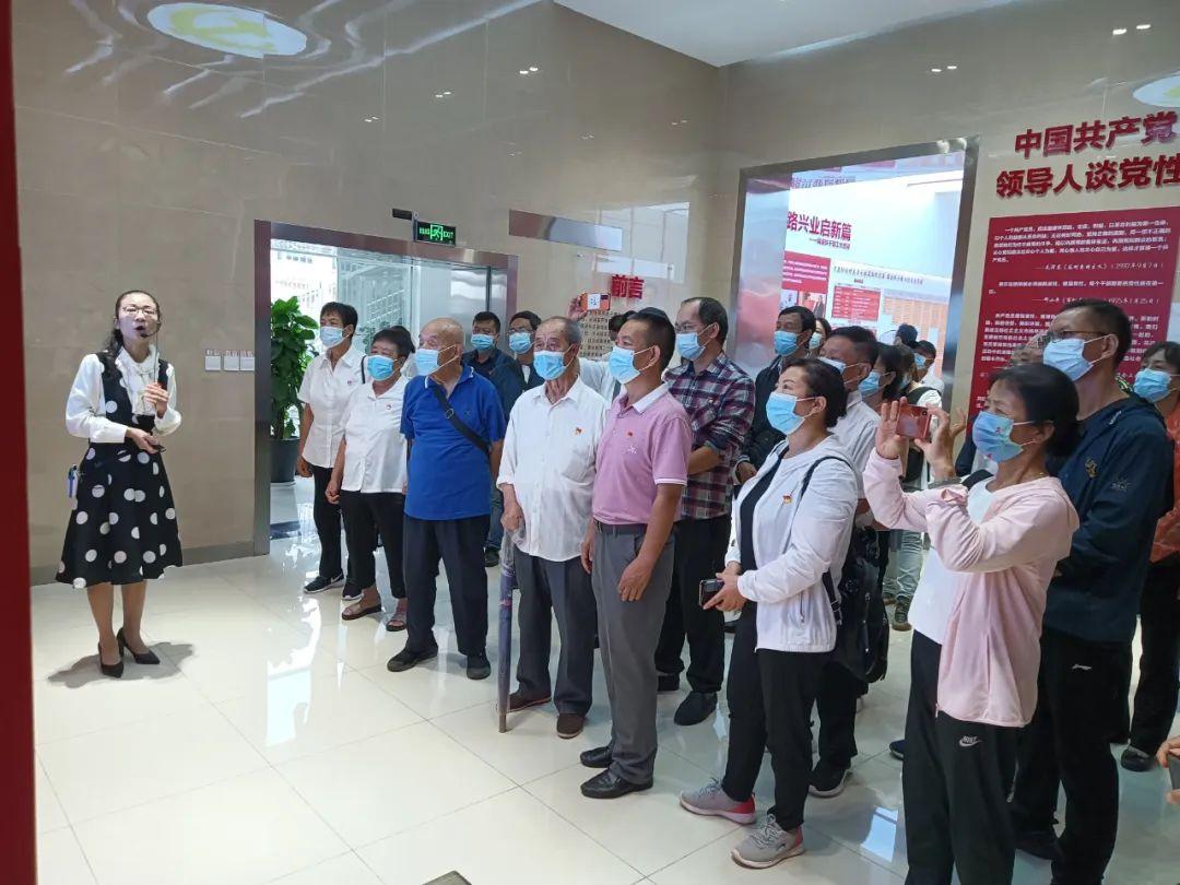 联大最新消息,科技前沿的高科技产品详解