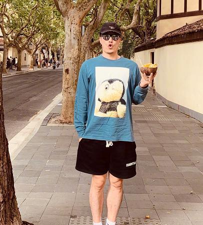 刘翔最新动态与小巷深处的独特风味探索揭秘