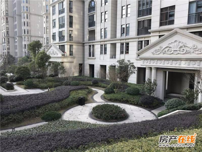 卢浮宫盛典房产最新价格揭秘，科技与艺术的融合重塑生活梦想