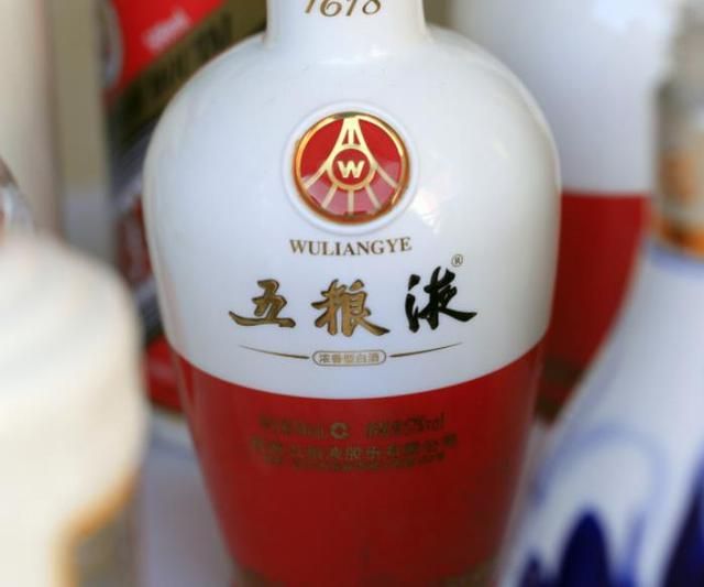 五粮液上市时间,五粮液上市,一场关于时间与友情的佳话