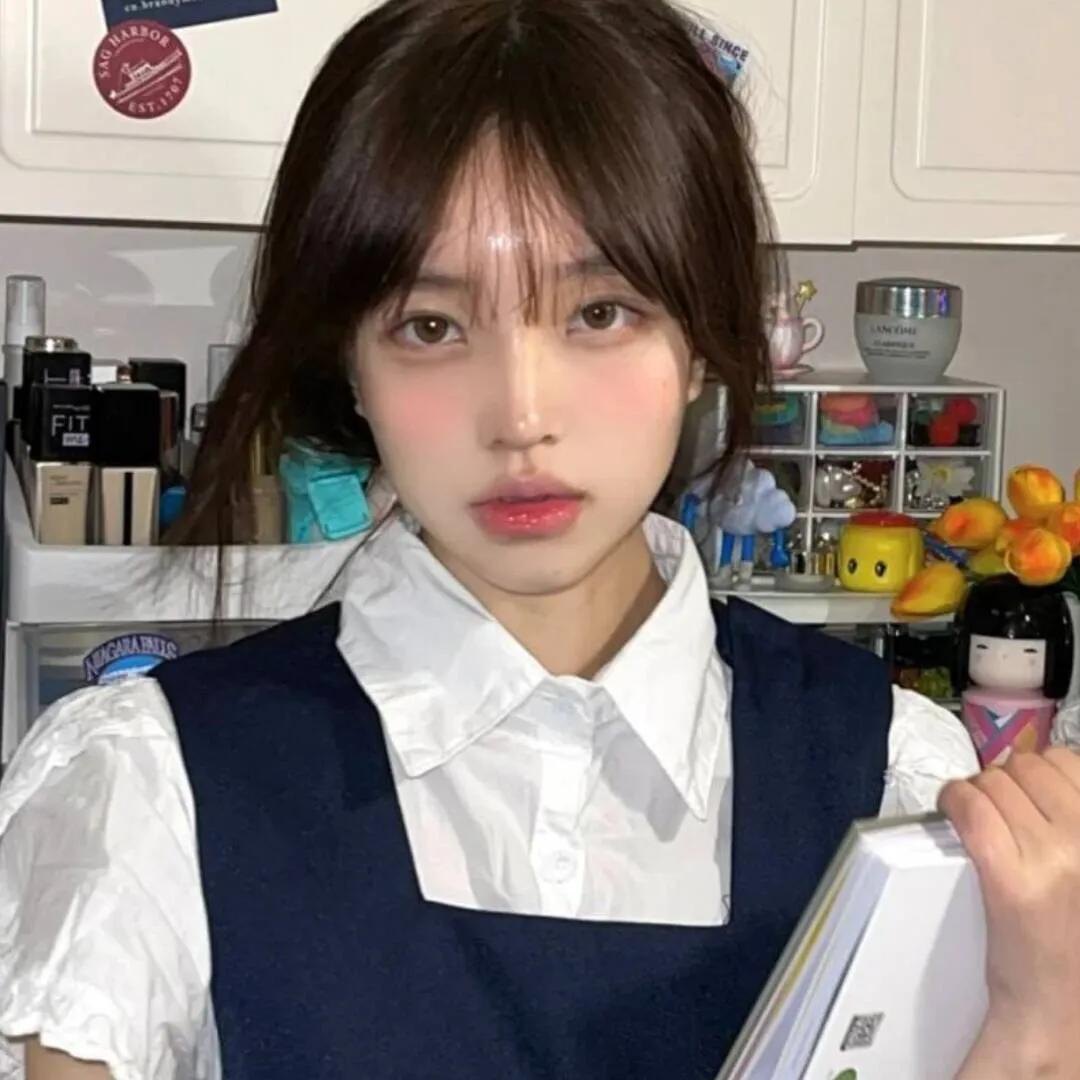 时代背景下的女性形象变迁，精选女头像赏析