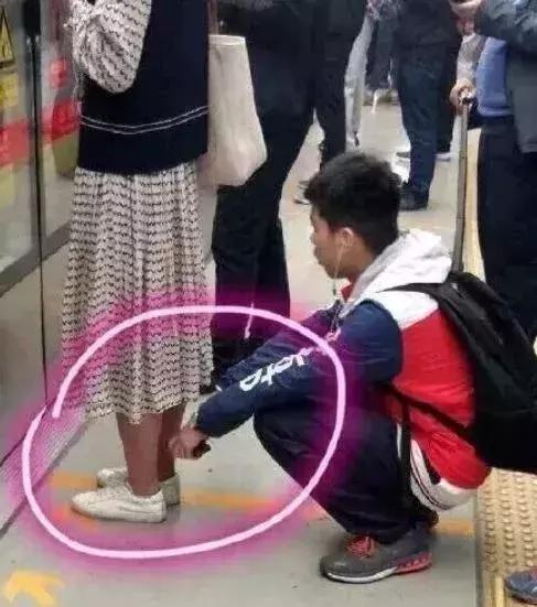最新篮球鞋上市资讯，跃动每一步，见证自信与成长