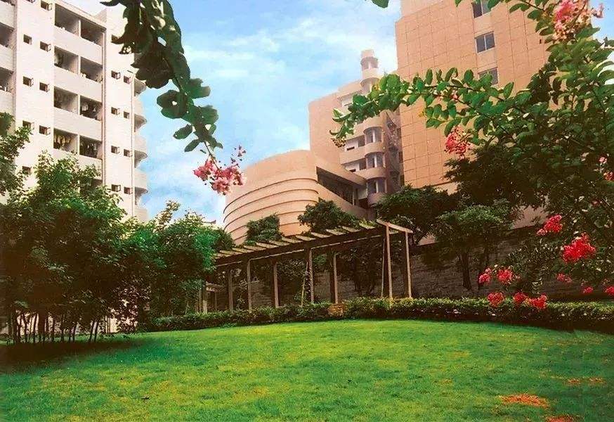 重庆广播电视大学，科技前沿的窗口，体验未来科技生活的魅力