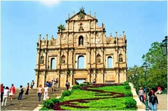 澳门大三巴免费资料,快速实施解答研究_BBT50.225稳定版