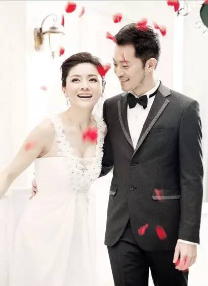 沙溢最新动态，日常趣事、友情纽带传递温馨陪伴的力量