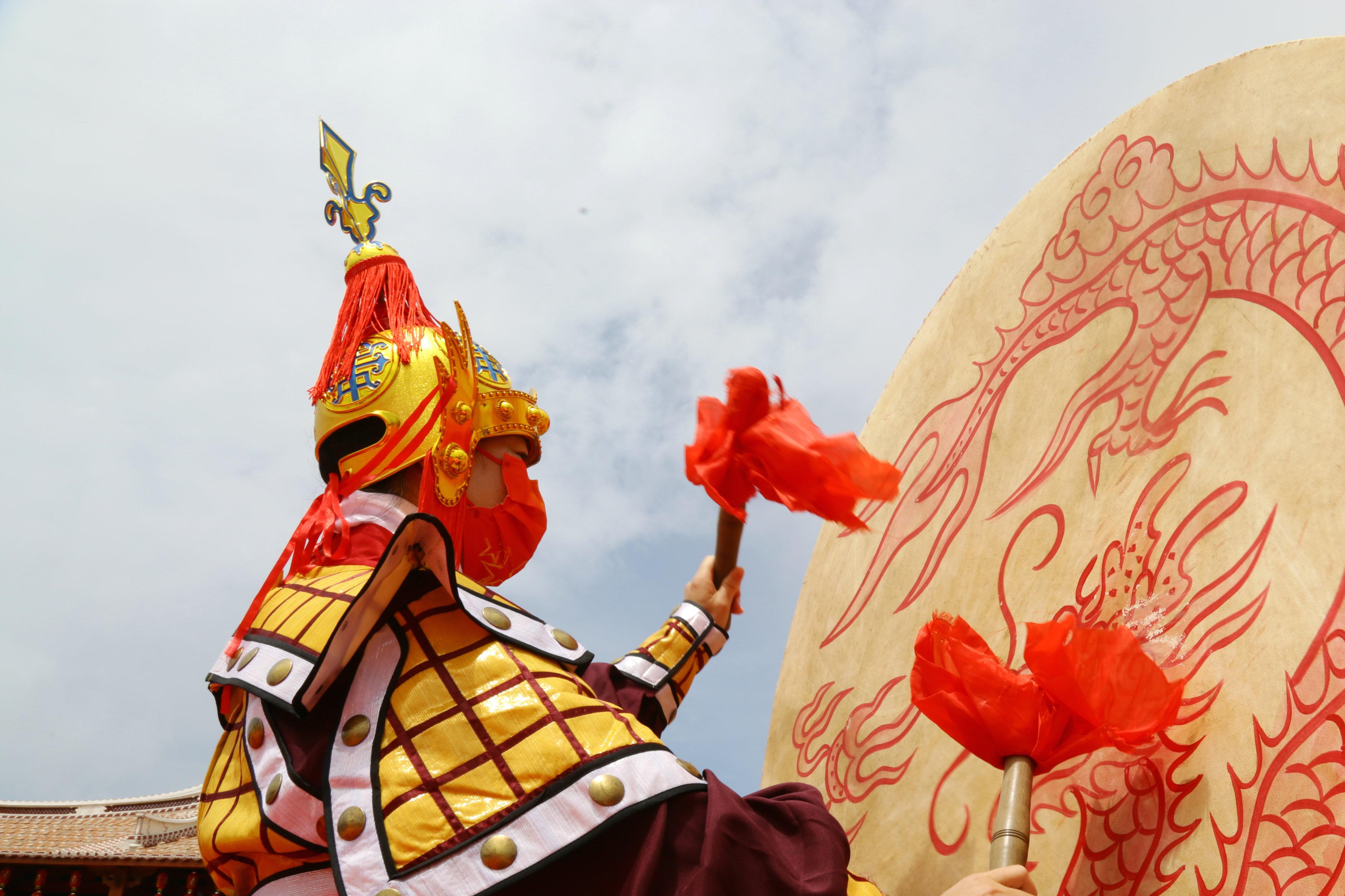 晋江石狮进香视频揭秘,小巷中的独特香氛小店探秘