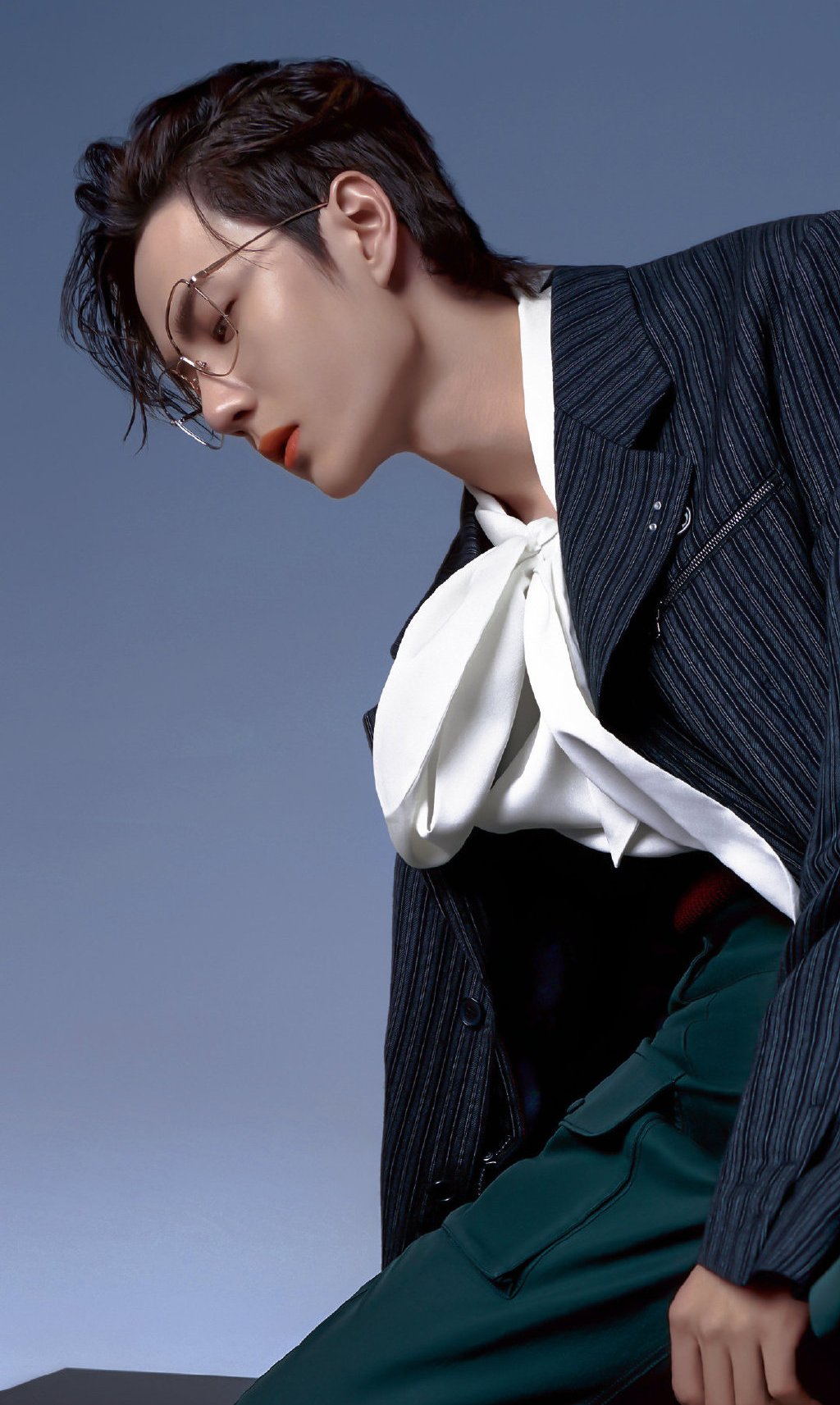 王一傅与自然美景的邂逅，寻找内心平和的旅程最新照片曝光