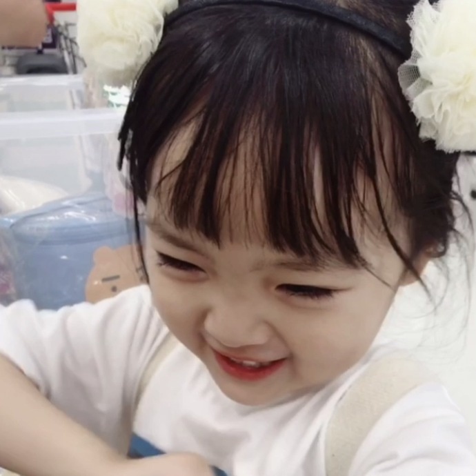 权律二最新头像风格、意义及公众视角解析