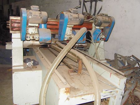 最新V槽机开槽机长招募，挑战自我，新征程启航！