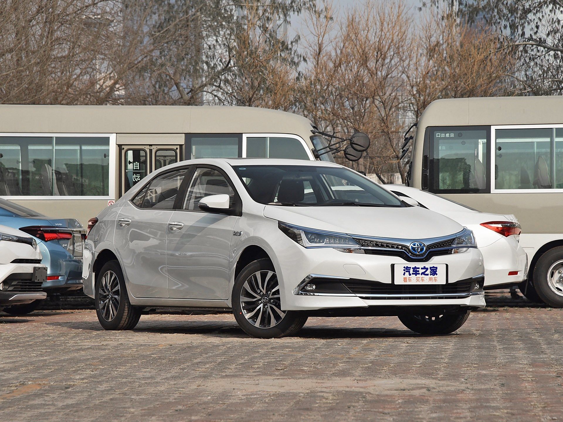 卡罗拉双擎最新价格详解,丰田热门车型价格动态深入了解