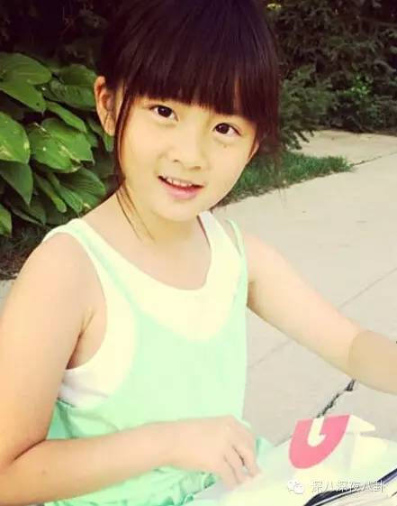 微微萌小主日常温馨趣事与友情情感纽带最新视频