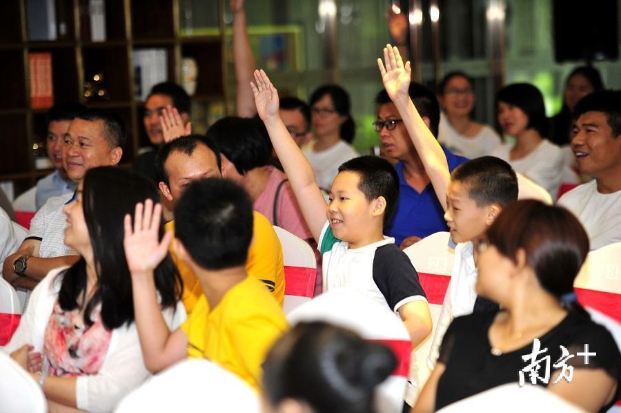 梅州日报最新新闻,掌握获取与阅读新闻的步骤指南