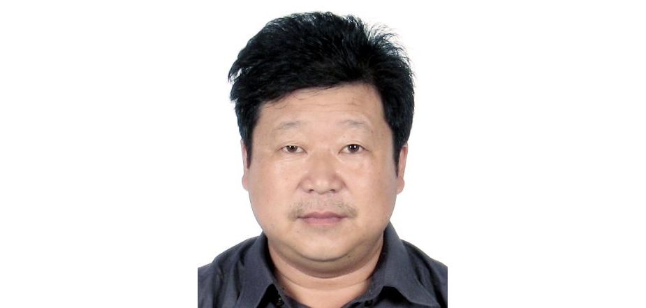 石文远,城市小巷的温馨日常最新报道